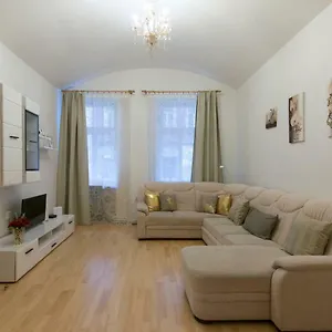 Apartamento Spacious Near Wenceslas Square, Praga